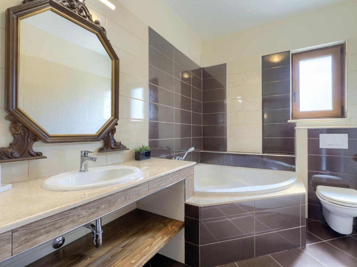 Holiday Home Montebello By Interhome モトヴン エクステリア 写真